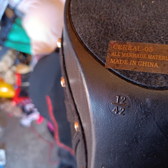 High heel clogs - Picture 6 of 7